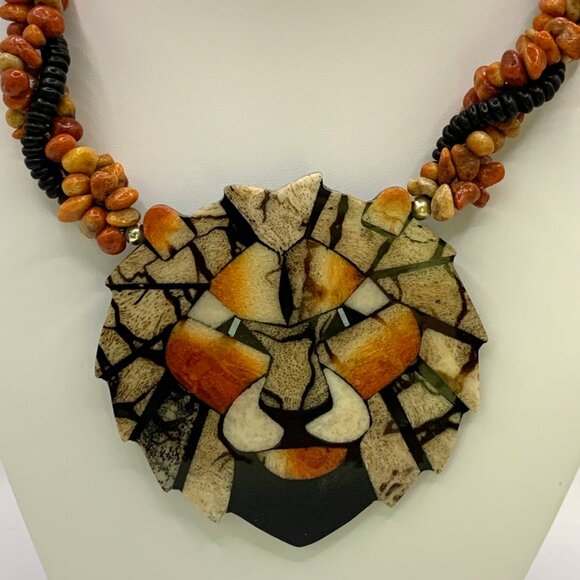 Big Lion Head Lee Sands Vintage Apple Coral Inlay & Resin Beaded Necklace J816 - Picture 3 of 10
